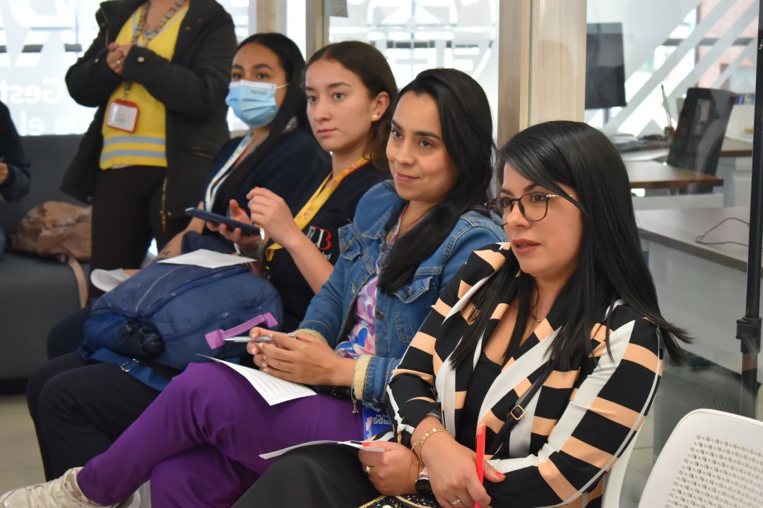 ¡Activa tu Potencial! Taller "Hablando sin palabras: el poder del lenguaje corporal"