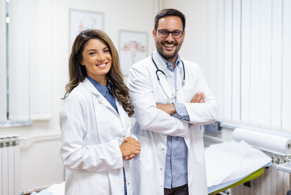 Médico(a) Tiempo Completo División de Bienestar Universitario