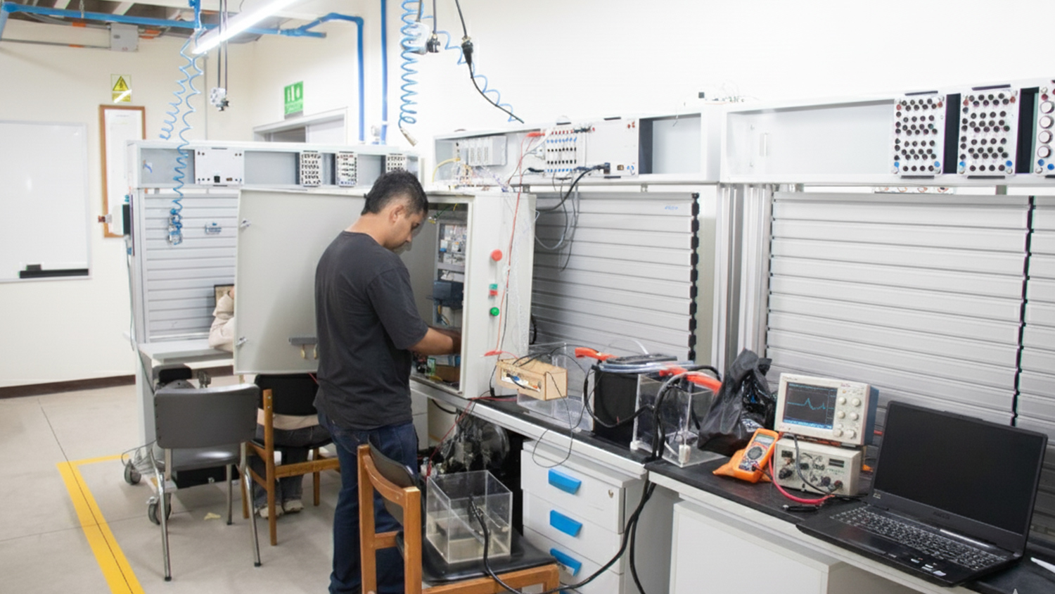 Laboratorio de Automatización y Control