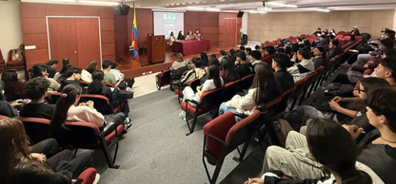 Mujeres que Transforman: Huellas de Paz desde la Justicia y la Academia